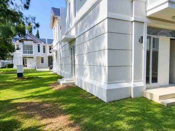 Jual Rumah Cantik Hook 2 Lantai Di Lavista Banten Tangerang