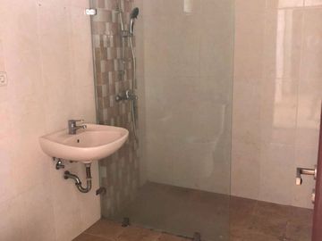 Rumah 2 Lantai di Cilandak Barat Jakarta Selatan. Dalam Komplek dan SHM
