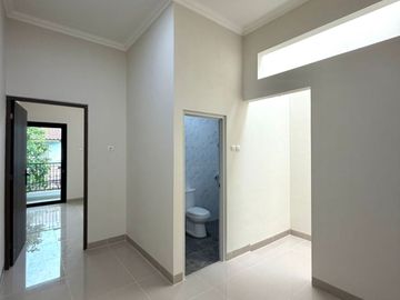 Dijual rumah baru dan siap huni di cipondoh makmur