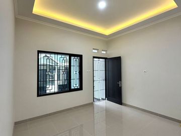 Dijual rumah baru dan siap huni di cipondoh makmur