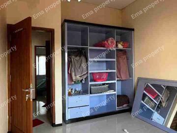 Dijual rumah di Gayungsari dekat A. yani