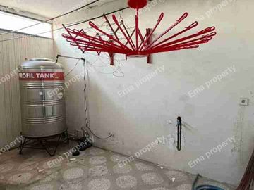Dijual rumah di Gayungsari dekat A. yani