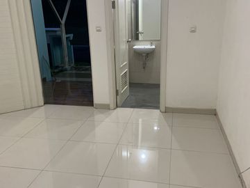DISEWA RUMAH SUVARNA SUTERA CATRIONA MURAH