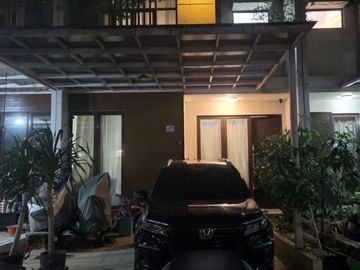 Jual Rumah Shinano JGC 2 Lantai Semi Furnished Fasilitas Lengkap Siap Ditempati