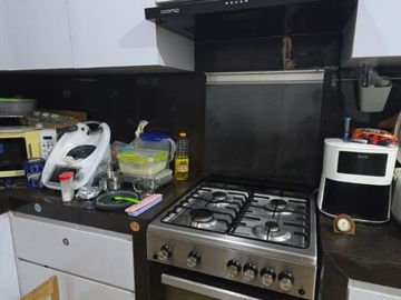 Jual Rumah Shinano JGC Semi Furnished Siap Huni dengan Mezanin Harga 2 M Nego