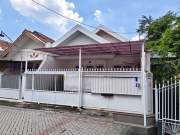 Rumah Eksklusif Nirwana Executive Rungkut – Akses Cepat ke Tol & Pusat Kota