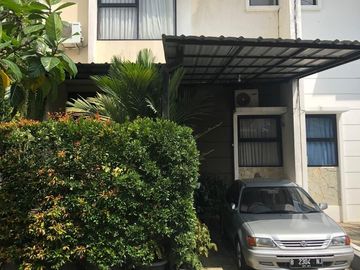 DIJUAL RUMAH 2 LANTAI SIAP HUNI LINGKUNGAN ASRI DI SERPONG ESTATE (HR42)