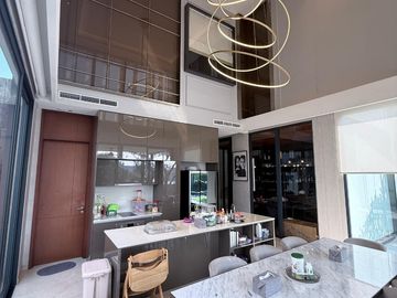 Rumah Mewah Full Furnished, Siap Huni Navapark Cluster Lyndon - BSD