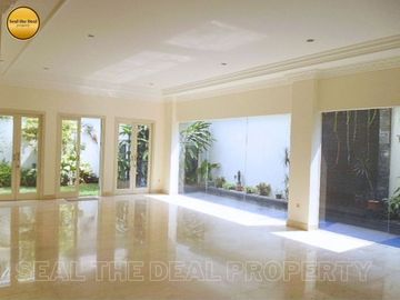 Disewakan Rumah Mewah 5Kt di Area Kemang/Pejaten Jakarta Selatan | Std709