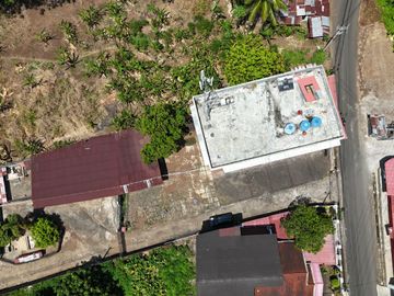DIJUAL PENGINAPAN 3 LANTAI DI KOTA MANADO
