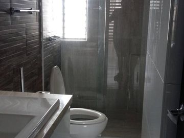 Venta o Arriendo Apto. Duplex en Sta. Teresita