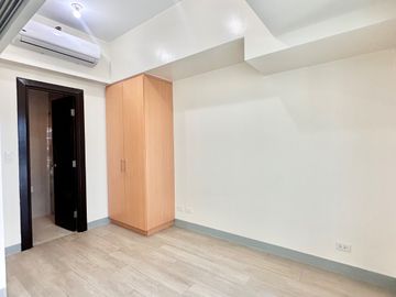 Uptown Parksuites 1 Bedroom | For Sale Rent to Own BGC