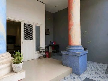 Dijual Rumah Kokoh 2 Lantai Siap Huni.Lokasi Dekat Kampus Unair dan Galqxi Mall Di Lebak Indah Surabaya