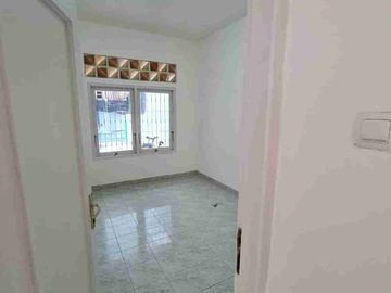 DIJUAL / DISEWAKAN RUMAH DURI KOSAMBI