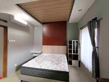 Rumah Baru Full Furnished Mewah di Kawasan Ums