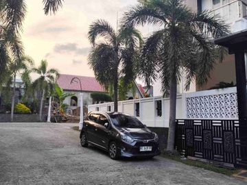 Dijual Rumah Mewah Nyaman Semi Furnished Privasi Tinggi Lokasi Bank Raya Palembang