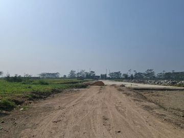 Dijual Tanah Kavling bisa Izin Gudang Lokasi Strategis Dekat Gerbang Tol Soreang Bandung