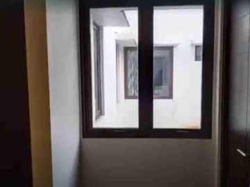 Dijual rumah bonus Furmish Sumarecon Bekasi
