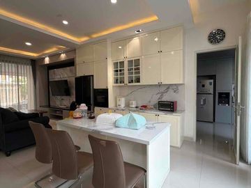 Dijual Rumah Blossomville The Green BSD SHM Semi Furnish Selatan Rapi Terawat