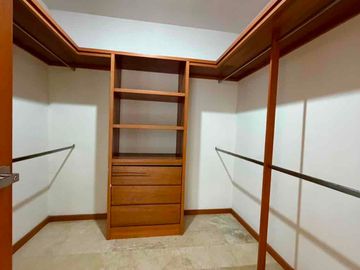 SE RENTA CASA EN PEDREGAL I