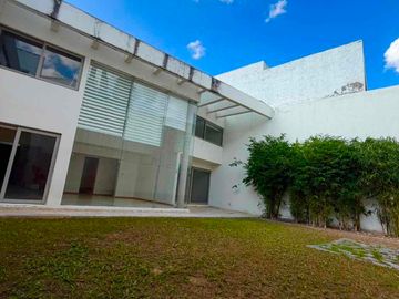SE RENTA CASA EN PEDREGAL I