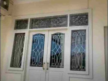 rumah mewah murah 2 lt tanah luas 360 jalan sangat lebar kondisi bagus di araya blok golf siap huni