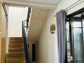 Rumah Cluster Elit Furnish Siap Huni Dekat Tol