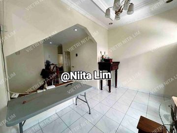 Dijual Murah Rumah Bagus Full Furnish Taman Surya