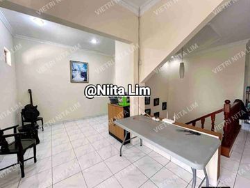 Dijual Murah Rumah Bagus Full Furnish Taman Surya