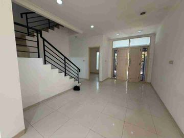 Dijual rumah siap huni sunter