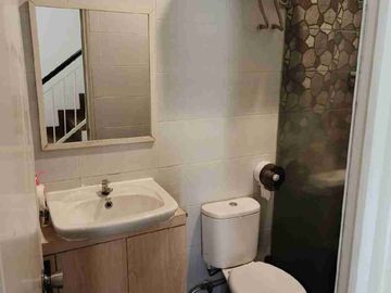 RUMAH DIJUAL CEPAT SIAP HUNI DI GRAND KENCANA ONE DEKAT BSD (EN694)