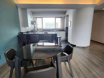 Departamento Amueblado Frente a Parque España