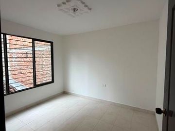 ALQUILO EXCELENTE APARTAMENTO DUPLEX AL SUR DE CALI EN PRIMERO DE MAYO