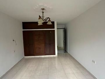 ALQUILO EXCELENTE APARTAMENTO DUPLEX AL SUR DE CALI EN PRIMERO DE MAYO