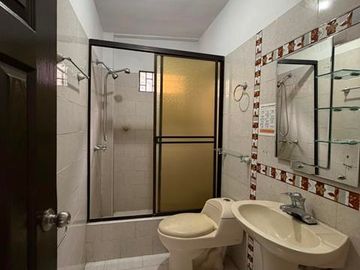 ALQUILO EXCELENTE APARTAMENTO DUPLEX AL SUR DE CALI EN PRIMERO DE MAYO