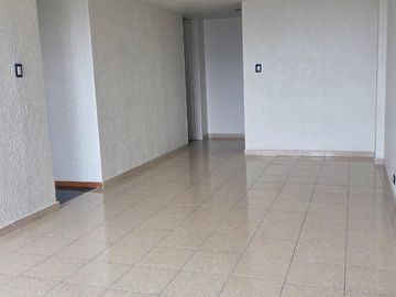 DEPARTAMENTO EN VENTA TRES RECÁMARAS