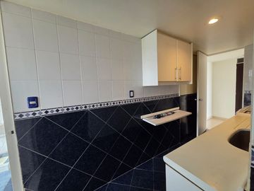 DEPARTAMENTO EN VENTA TRES RECÁMARAS