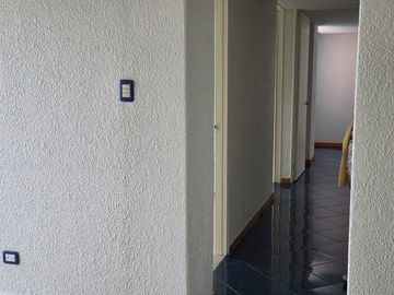 DEPARTAMENTO EN VENTA TRES RECÁMARAS