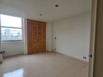 DEPARTAMENTO EN VENTA TRES RECÁMARAS