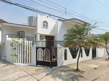 VENTA DE CASA EN PUERTA VALLARTA LAS ARALIAS JALISCO