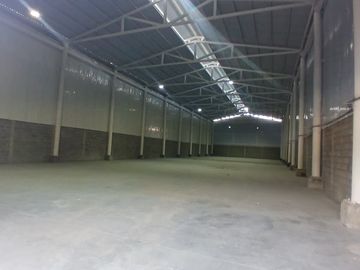 BODEGA PARA ESTRENAR EN ARRIENDO