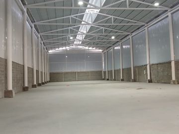 BODEGA PARA ESTRENAR EN ARRIENDO