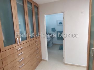 Casa en Venta en Lomas del Marqués | 3 Recámaras y Amenidades VM133