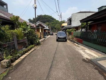 Dijual Rumah di Kompleks BBD Kota Jakarta Selatan, 335m, All In!