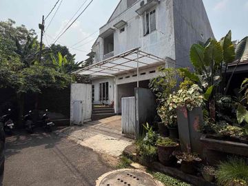 Dijual Rumah di Kompleks BBD Kota Jakarta Selatan, 335m, All In!
