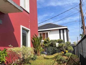 Dijual Rumah di Perumahan Eramas 2000 Kota Jakarta Timur, 285m, All In!
