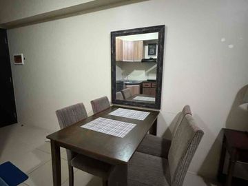 Studio Unit In IT Park