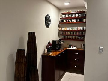 RESIDENCIA EN VENTA PREMIUM AL NORPONIENTE DE AGUASCALIENTES FRAC. RESERVA