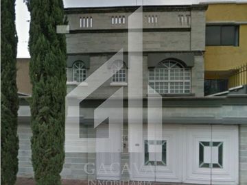 ENTREGA INMEDIATA DE CASA Paseo de los Abetos 56, Paseos de Taxqueña, Coyoacán, 04250 Ciudad de México, CDMX