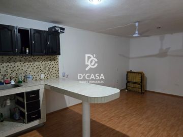 SE VENDE CASA EN JARDINES